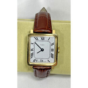 1978 Watch TIMEX Gold Tank Style Manual Wind 52720-02378 NEW Band